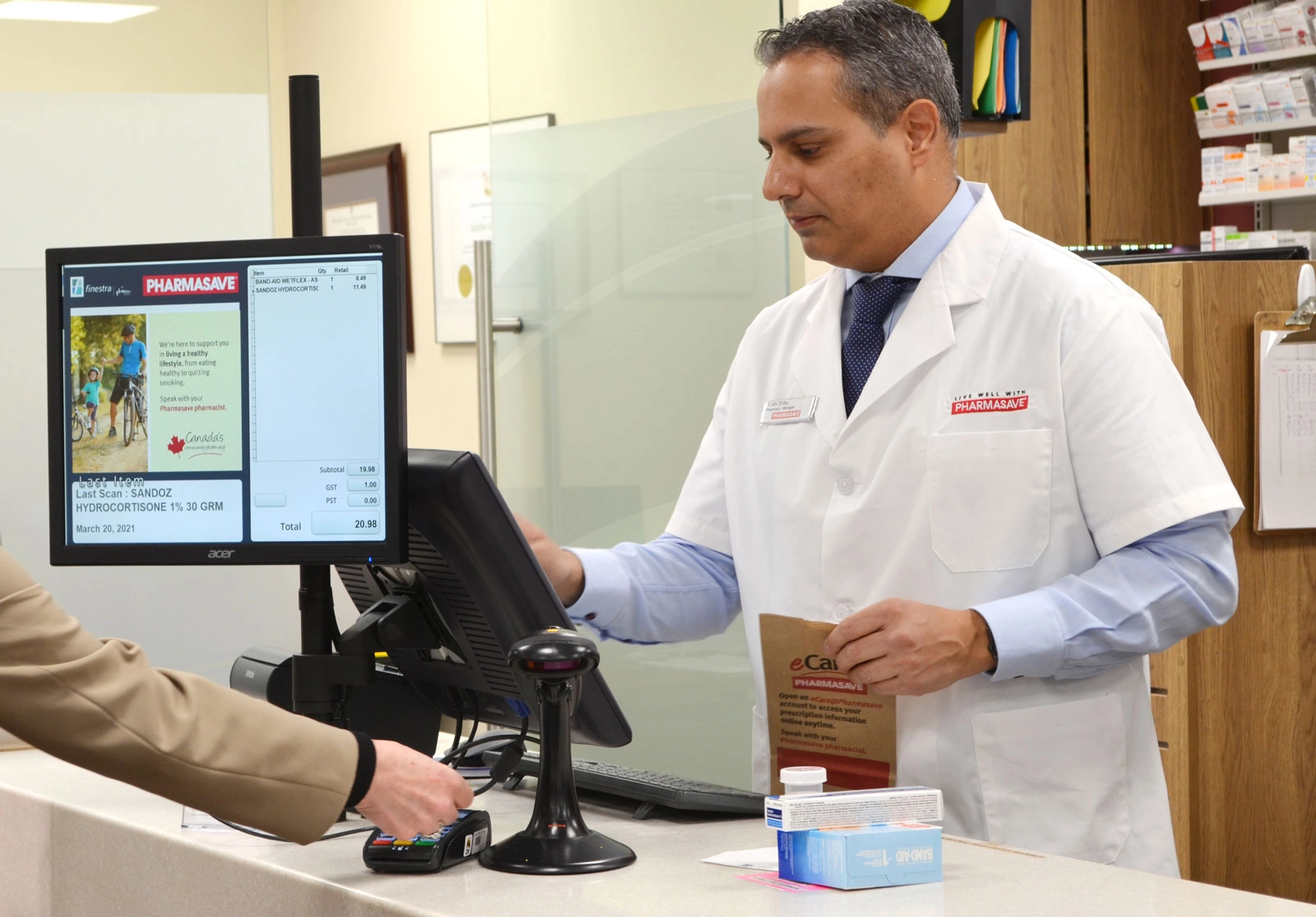 Explore the Top POS Features for Canadian Pharmacies | POSitec Solutions